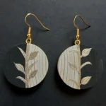 گوشواره چوبی ساقه طلایی